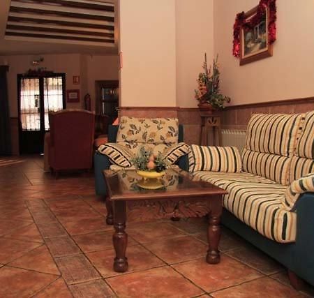 Hotel Patri Huescar Bagian luar foto
